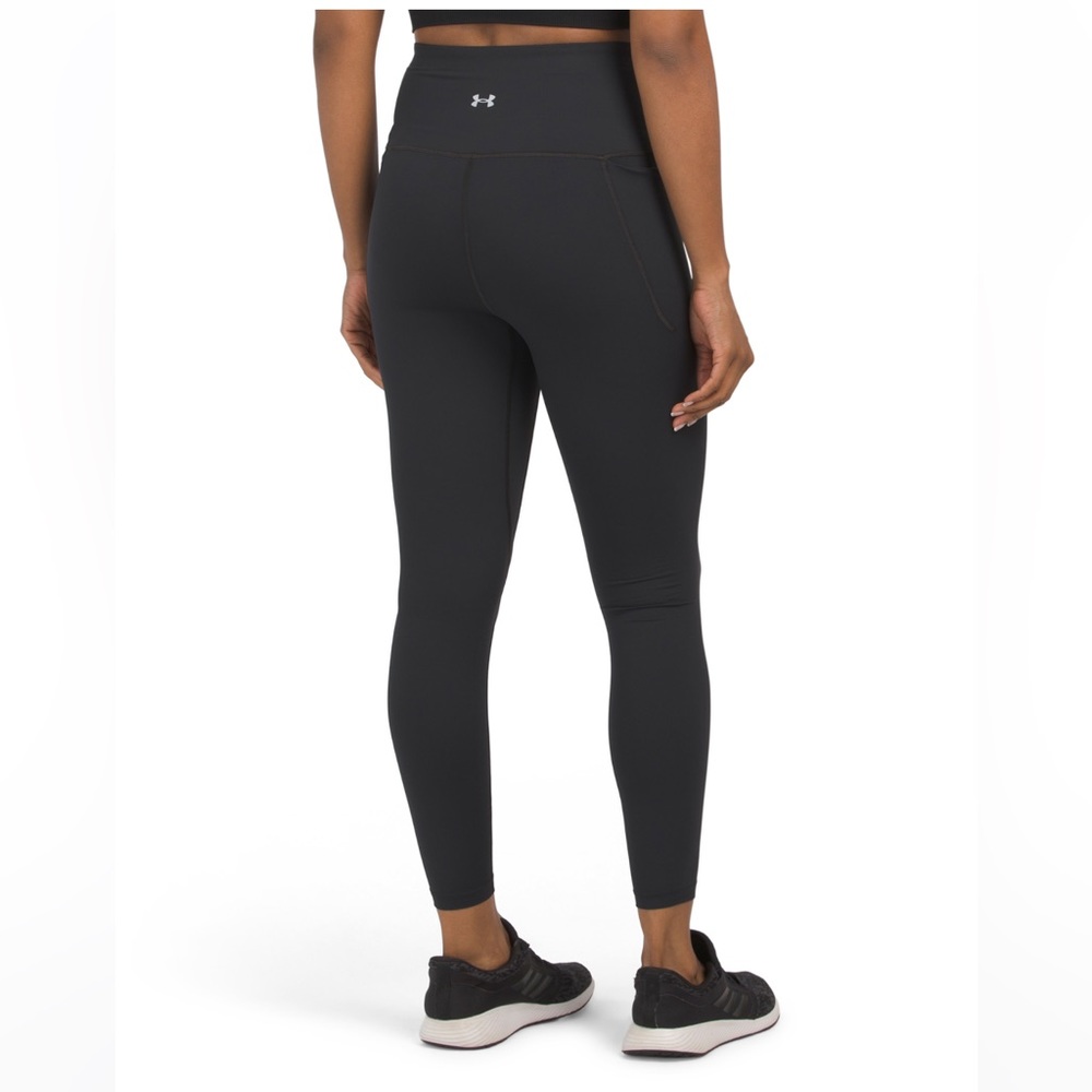 Women’s UNDER ARMOUR Meridian Ultra High Rise Ankle Leggings - BLACK / XS
